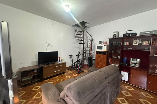 Sala de casa à venda com 3 quartos, 323m² em Jardim Belval, Barueri