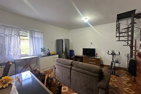 Casa à venda com 3 quartos, 323m² em Jardim Belval, Barueri