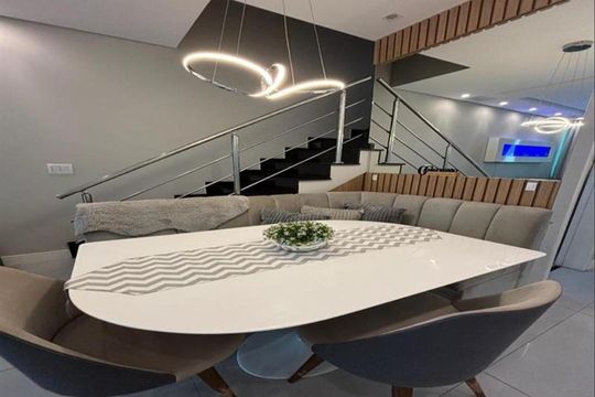 Sala de casa à venda com 2 quartos, 85m² em Vila Macedopolis, São Paulo
