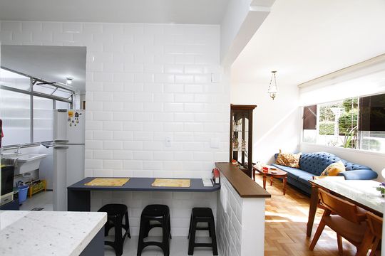 Cozinha de apartamento para alugar com 2 quartos, 100m² em Santa Lúcia, Belo Horizonte