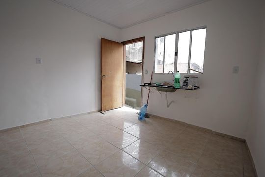 Cozinha de casa para alugar com 1 quarto, 70m² em Jardim do Estádio, Santo André