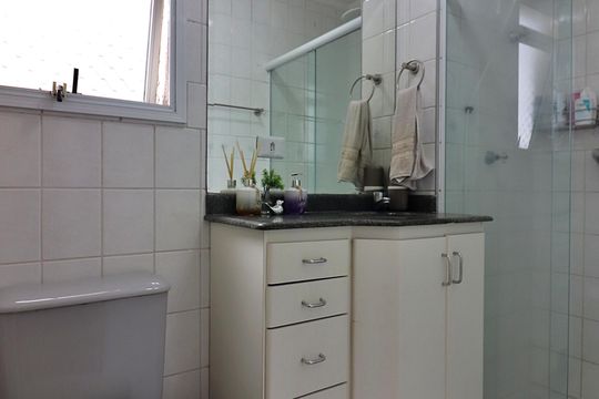 Banheiro Social de apartamento à venda com 3 quartos, 62m² em Vila Santa Cassia, São Bernardo do Campo