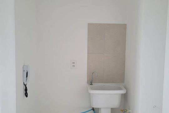 Banheiro de apartamento à venda com 2 quartos, 37m² em Limão, São Paulo