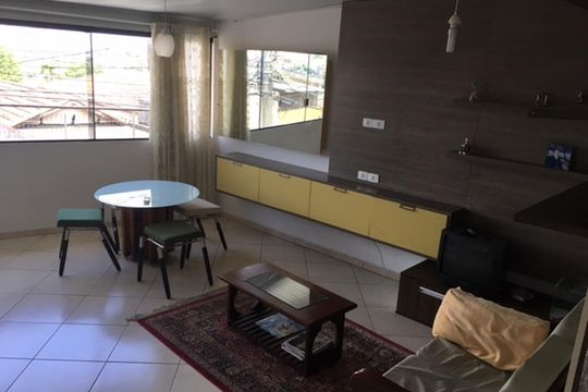 Sala de casa à venda com 5 quartos, 200m² em Jardim Imperial, São Paulo