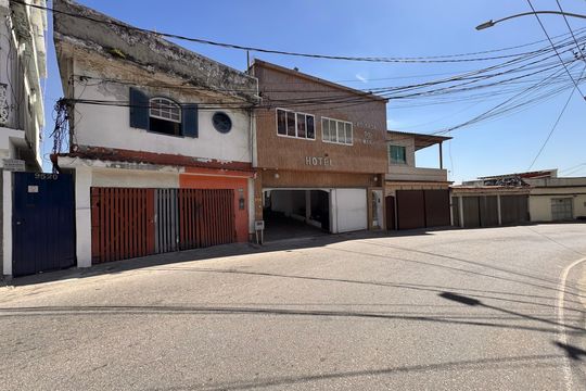 Apartamento para alugar com 1 quarto, 27m² em Barra de Guaratiba, Rio de Janeiro
