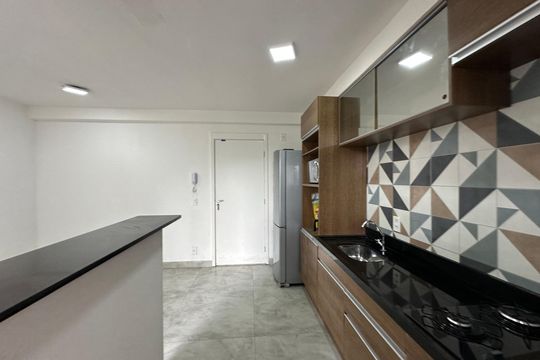 Cozinha de apartamento para alugar com 2 quartos, 60m² em Jardim Maria Helena, Barueri