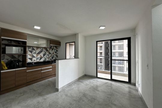 Sala de apartamento para alugar com 2 quartos, 60m² em Jardim Maria Helena, Barueri