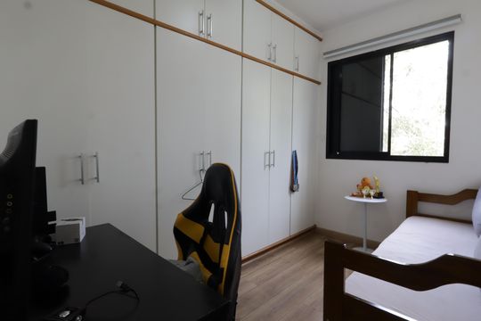 Quarto 1 de apartamento à venda com 3 quartos, 80m² em Jardim Monte Kemel, São Paulo