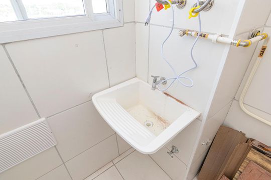 Área de Serviço de apartamento para alugar com 2 quartos, 40m² em Bonsucesso, Rio de Janeiro