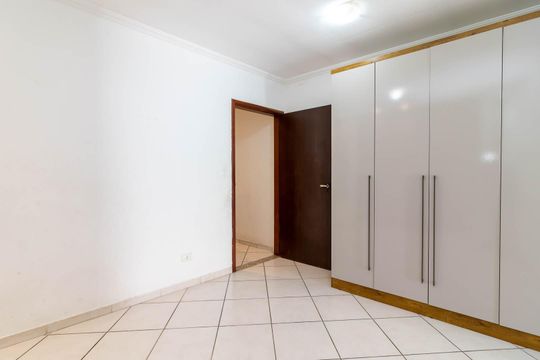 Suíte de casa à venda com 3 quartos, 85m² em Jardim Sonia, São Paulo