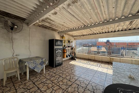 Varanda gourmet de casa à venda com 4 quartos, 182m² em Aliança, Osasco