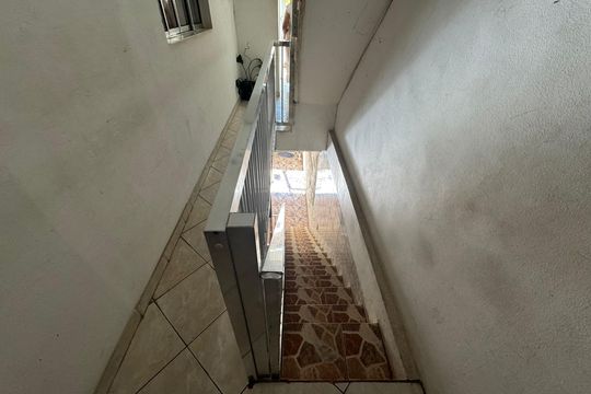 acesso de casa à venda com 4 quartos, 182m² em Aliança, Osasco