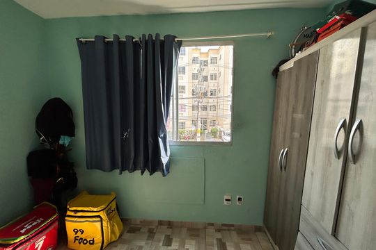 Quarto 2 de apartamento à venda com 2 quartos, 43m² em Bonsucesso, Rio de Janeiro
