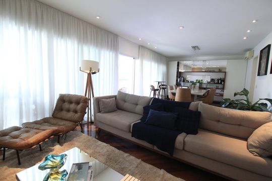 Apartamento para alugar com 3 quartos, 156m² em Vila Mariana, São Paulo