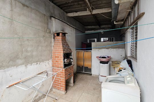 Área de serviço de casa à venda com 2 quartos, 130m² em Padroeira, Osasco