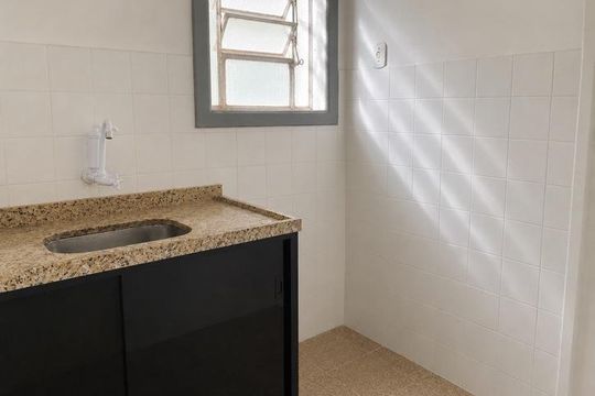 Casa à venda com 2 quartos, 79m² em São Domingos, Niterói