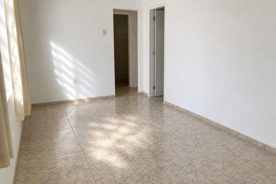 Casa à venda com 2 quartos, 79m² em São Domingos, Niterói