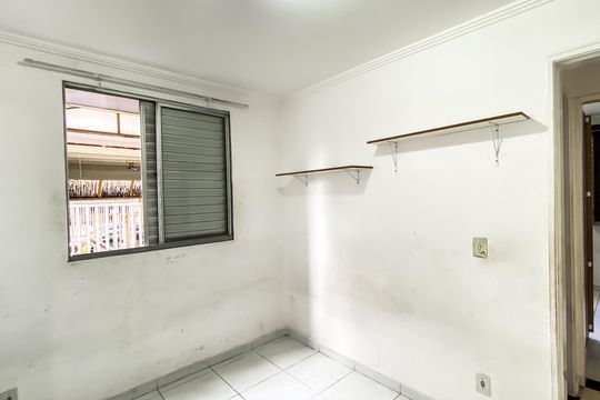 Quarto 1 de apartamento à venda com 2 quartos, 68m² em Jardim Santa Teresinha, São Paulo