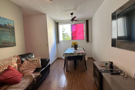 Sala de apartamento à venda com 3 quartos, 61m² em Vargem Grande, Rio de Janeiro