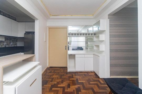 Sala de apartamento à venda com 3 quartos, 68m² em Azenha, Porto Alegre