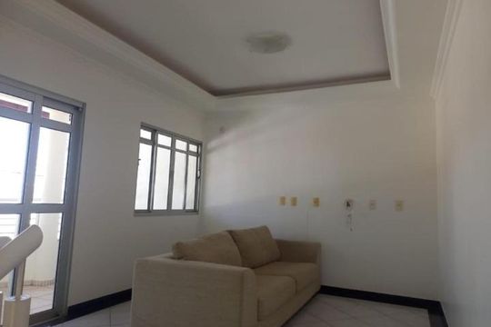 Sala de casa para alugar com 4 quartos, 239m² em Morada da Colina, Uberlândia