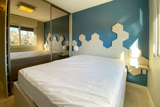 Quarto 2 de apartamento para alugar com 2 quartos, 86m² em Petrópolis, Porto Alegre