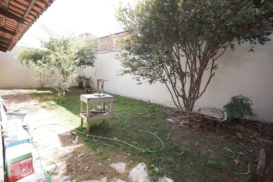 Casa à venda com 4 quartos, 143m² em Residencial Alice Barbosa, Goiânia