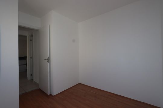 Quarto 1 de apartamento para alugar com 2 quartos, 32m² em Vila Ema, São Paulo