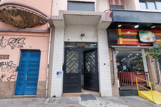 Fachada de apartamento à venda com 1 quarto, 42m² em Santa Cecilia, São Paulo