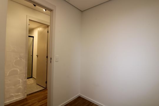 Quarto 2 de apartamento à venda com 2 quartos, 38m² em Vila Campanela, São Paulo