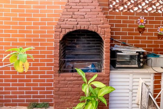Varanda gourmet de casa à venda com 3 quartos, 272m² em Penha, Rio de Janeiro