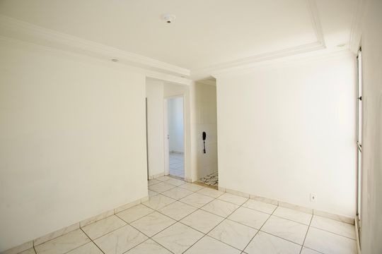 Apartamento à venda com 2 quartos, 44m² em Tropical, Contagem