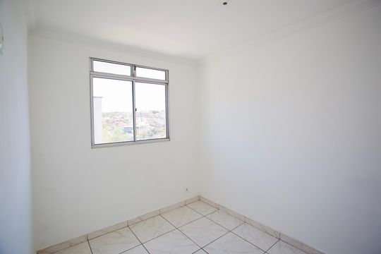 Quarto 2 de apartamento à venda com 2 quartos, 44m² em Tropical, Contagem