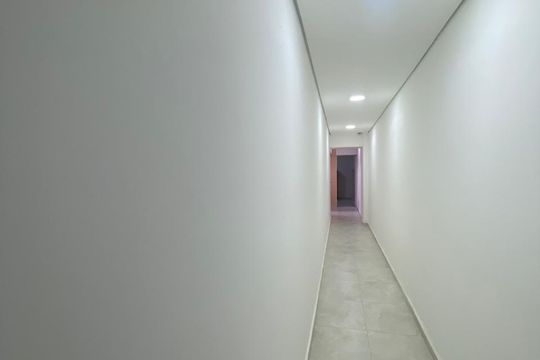 Corredor de kitnet/studio para alugar com 1 quarto, 22m² em Vila Água Funda, São Paulo