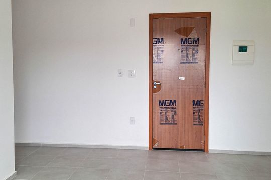 Sala de apartamento para alugar com 2 quartos, 48m² em Arrastão, Niterói