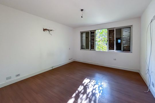 Casa para alugar com 4 quartos, 625m² em Alto de Pinheiros, São Paulo