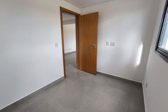 Quarto 1 - Suíte de apartamento para alugar com 2 quartos, 68m² em Daniel Fonseca, Uberlândia