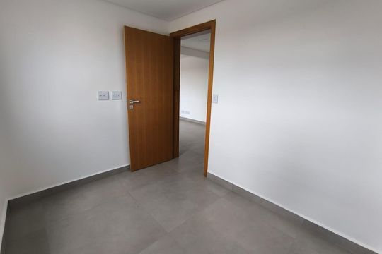 Quarto 1 de apartamento para alugar com 2 quartos, 68m² em Daniel Fonseca, Uberlândia