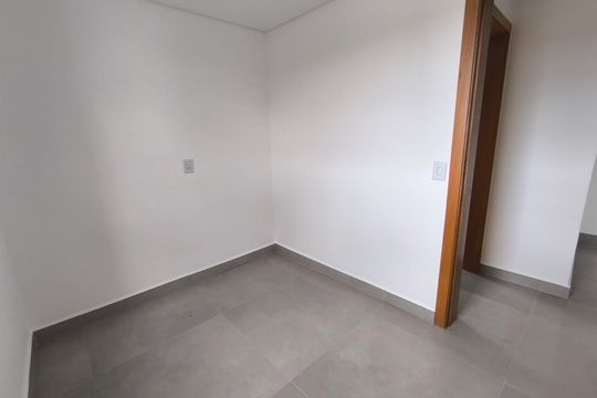 Quarto 1 de apartamento para alugar com 2 quartos, 68m² em Daniel Fonseca, Uberlândia
