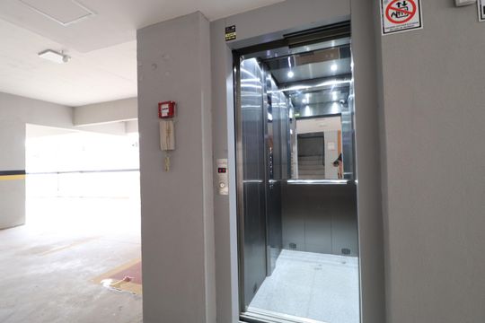 Elevador de apartamento para alugar com 2 quartos, 68m² em Daniel Fonseca, Uberlândia