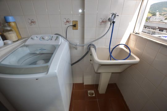 Cozinha e Área de Serviço de apartamento para alugar com 3 quartos, 110m² em Praça Seca, Rio de Janeiro