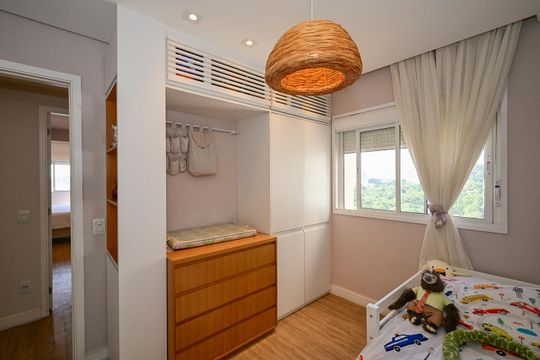 Quarto de apartamento à venda com 3 quartos, 141m² em Jardim Monte Kemel, São Paulo