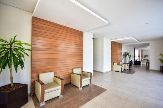 Hall Social de apartamento à venda com 3 quartos, 141m² em Jardim Monte Kemel, São Paulo