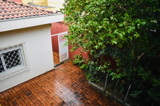 Casa fundos vista de casa à venda com 2 quartos, 430m² em Planalto Paulista, São Paulo