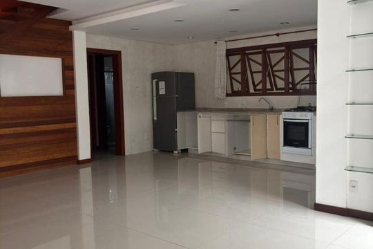 Cozinha de casa para alugar com 2 quartos, 80m² em Moenda, Florianópolis