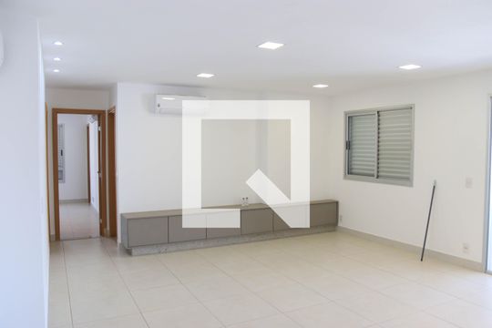 Apartamento para alugar com 3 quartos, 118m² em Jardim Goiás, Goiânia
