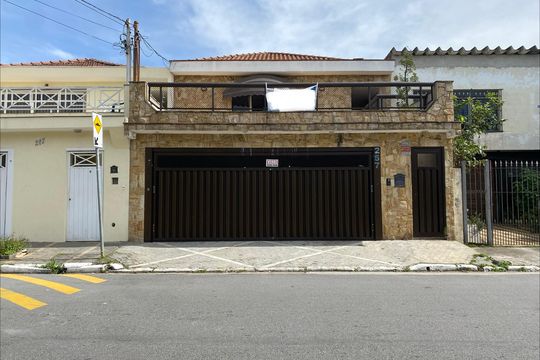 Fachada de casa à venda com 3 quartos, 224m² em Bortolândia, São Paulo