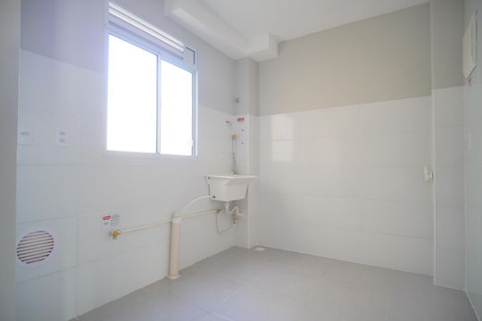 Cozinha de apartamento à venda com 2 quartos, 42m² em Santos Dumont, São Leopoldo