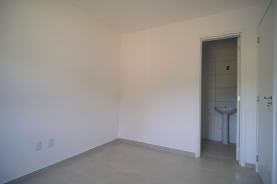 Suíte de casa à venda com 3 quartos, 58m² em Loteamento Parque Recreio, São Leopoldo