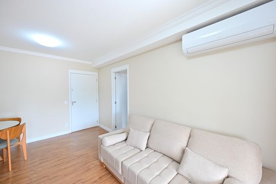 Sala de apartamento à venda com 3 quartos, 95m² em Mirandópolis, São Paulo